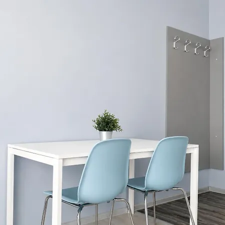 Apartman Blue Label 2 Bdr & Private Parking